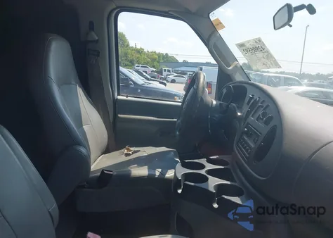 2006 Ford E-250 Commercial/Recreational from USA, damaged, VIN 1FTNE24L26DA37169